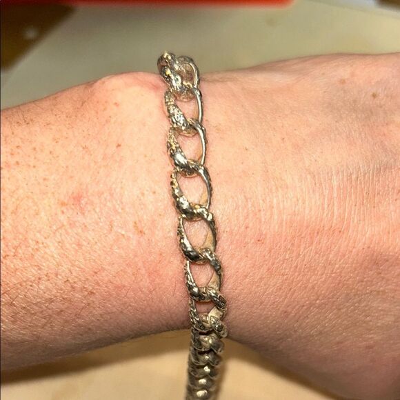Silver Minimalist Chain bracelet - Picture 2 of 5
